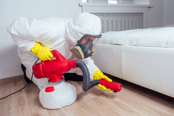 Best Commercial Pest Control Services  in Dousman, WI