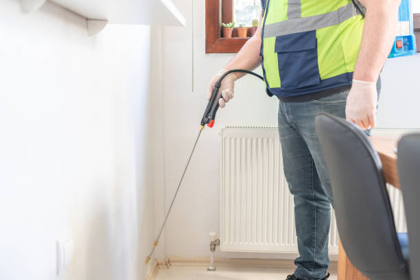 Best Best Pest Control Companies  in Dousman, WI